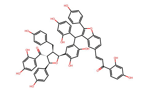 Lophirachalcone 122585-40-4
